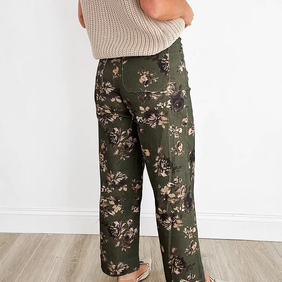 Womens Fashionable Retro Floral Print Jeans