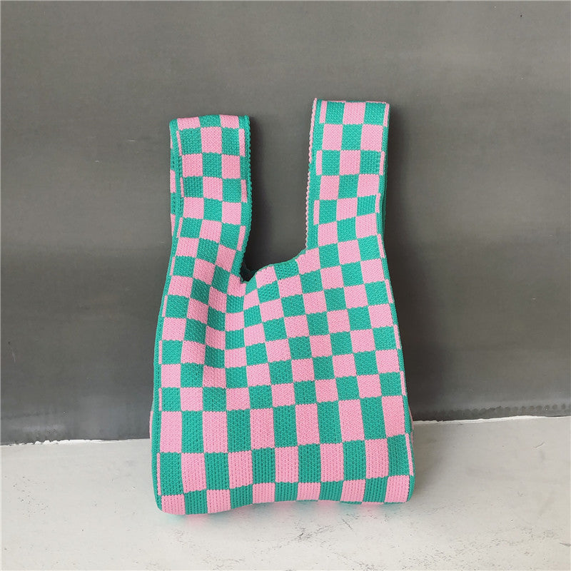 Woven Black And White Checkered One-shoulder Armpit Bag