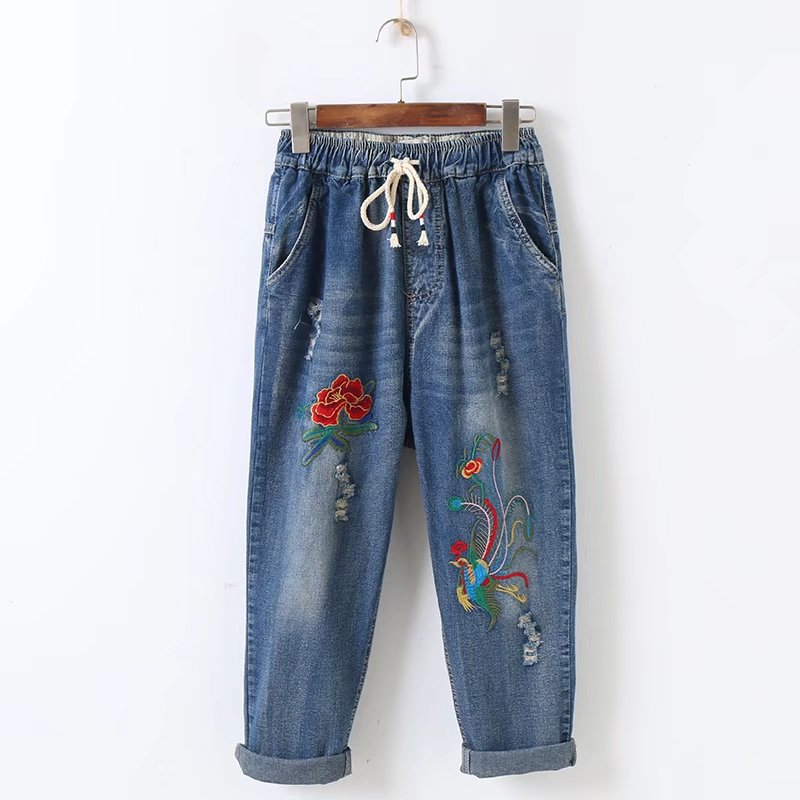 Embroidery Loose All-matching Elastic Waistband Hole Cropped Jeans