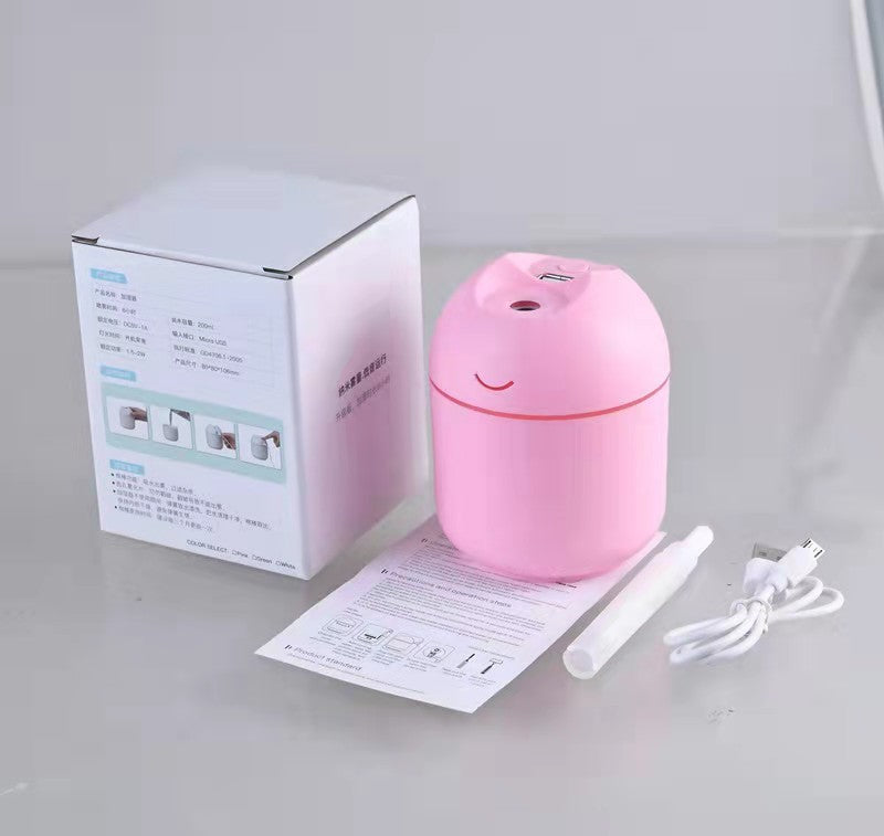 Small Desktop Home Car USB Large Capacity Spray Aromatherapy