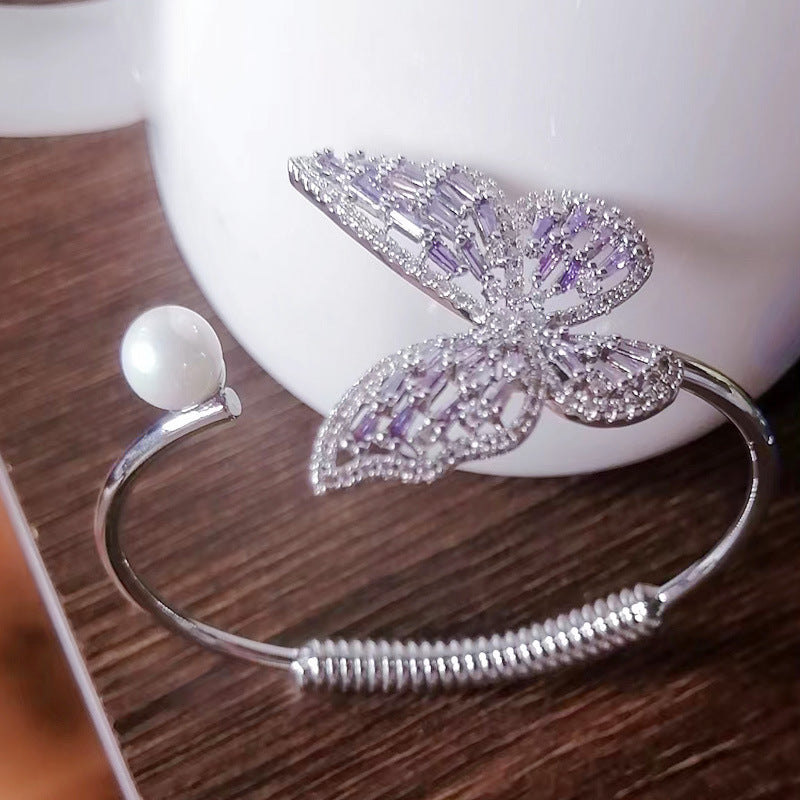 Women's Fashion Hollowed-out Vintage Bracelet