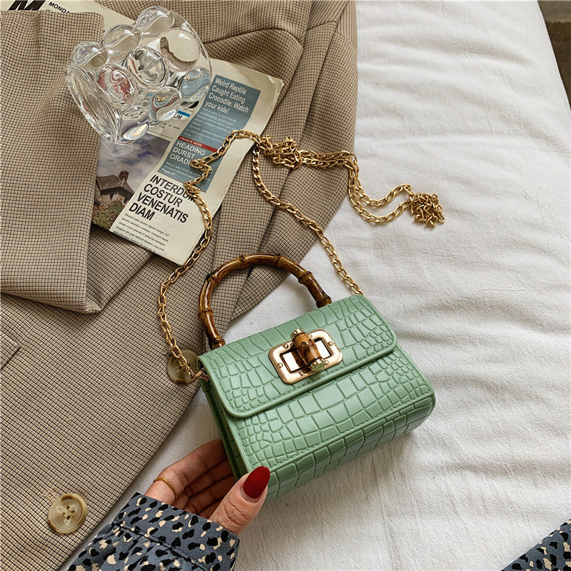 New Trendy Fashion Chain Messenger Bag