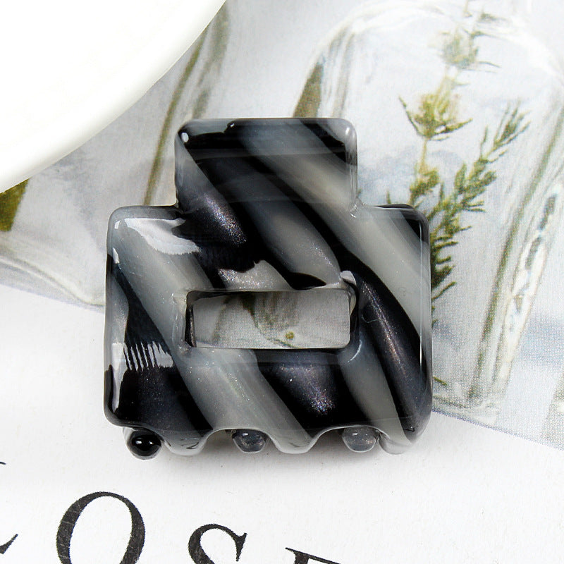 South Korea Geometric Hollow Acetate Grip