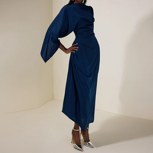 Round-neck Fitted-waist Blue Sheath Dress With An Elegant Fashionable Mid-length Design