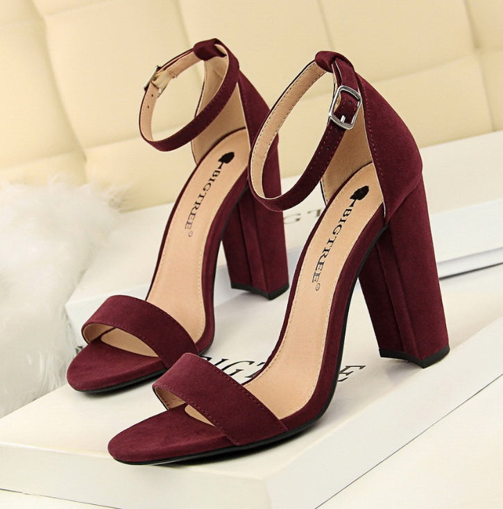 Thick with a word with sandals
