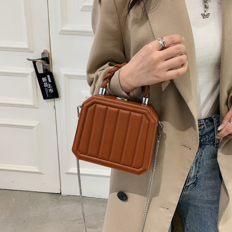 Fashion Messenger Bag With Large Capacity