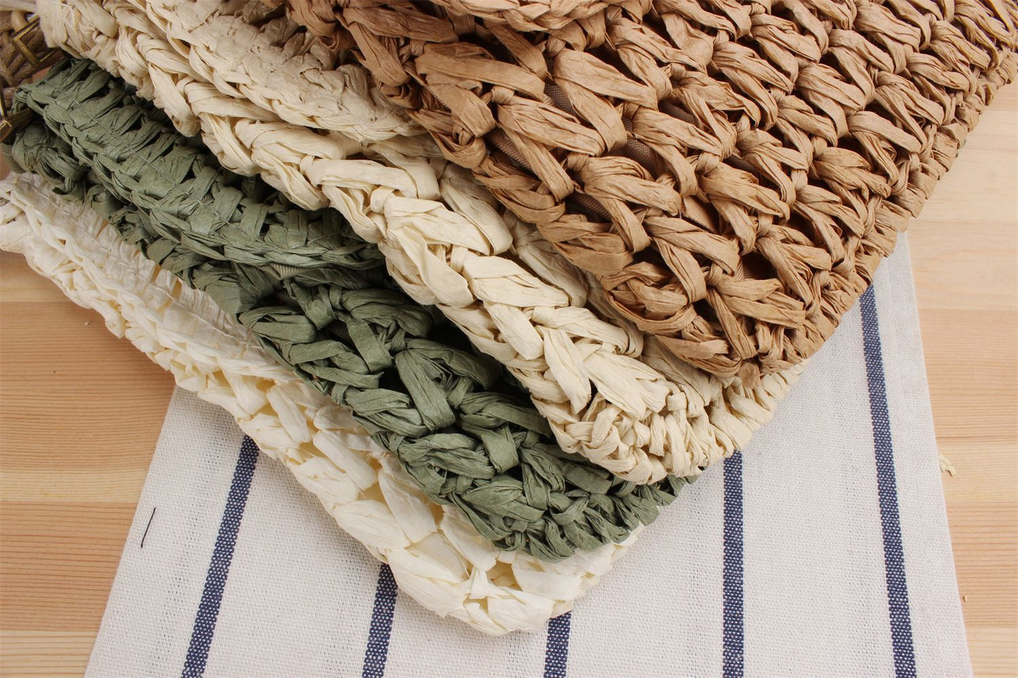 Flip Crossbody Straw Fan Face Flower Woven Bag
