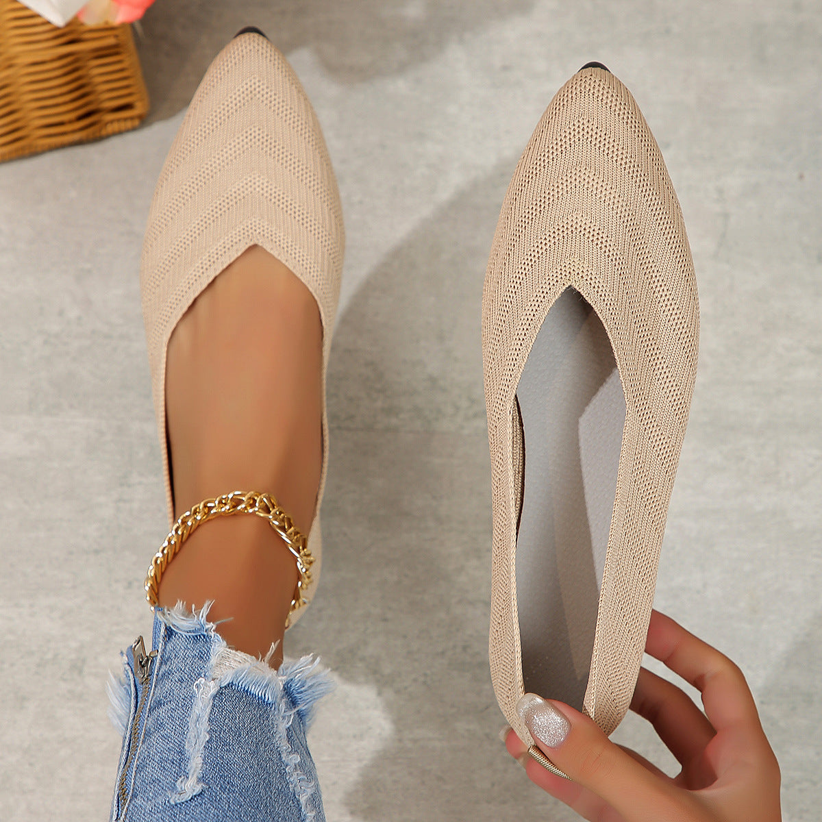 Plus Size Shallow Mouth Flyknit Pumps Popular Pointed-toe Slip-on