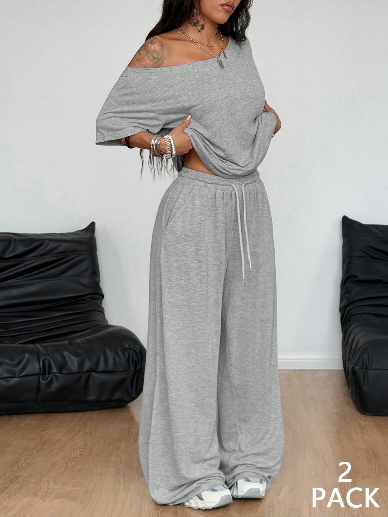 Women's Casual Solid-Color Sports Two-Piece Set With Loose-Fit Trousers