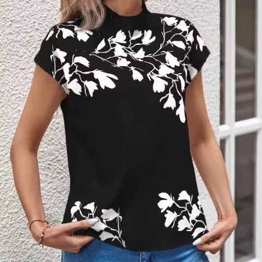Afslappet kortærmet pullover med standkrave og digitalprint