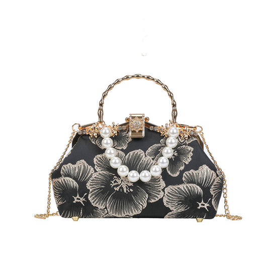 Everyday Outfit With A Shoulder Crossbody Or Handheld Bag