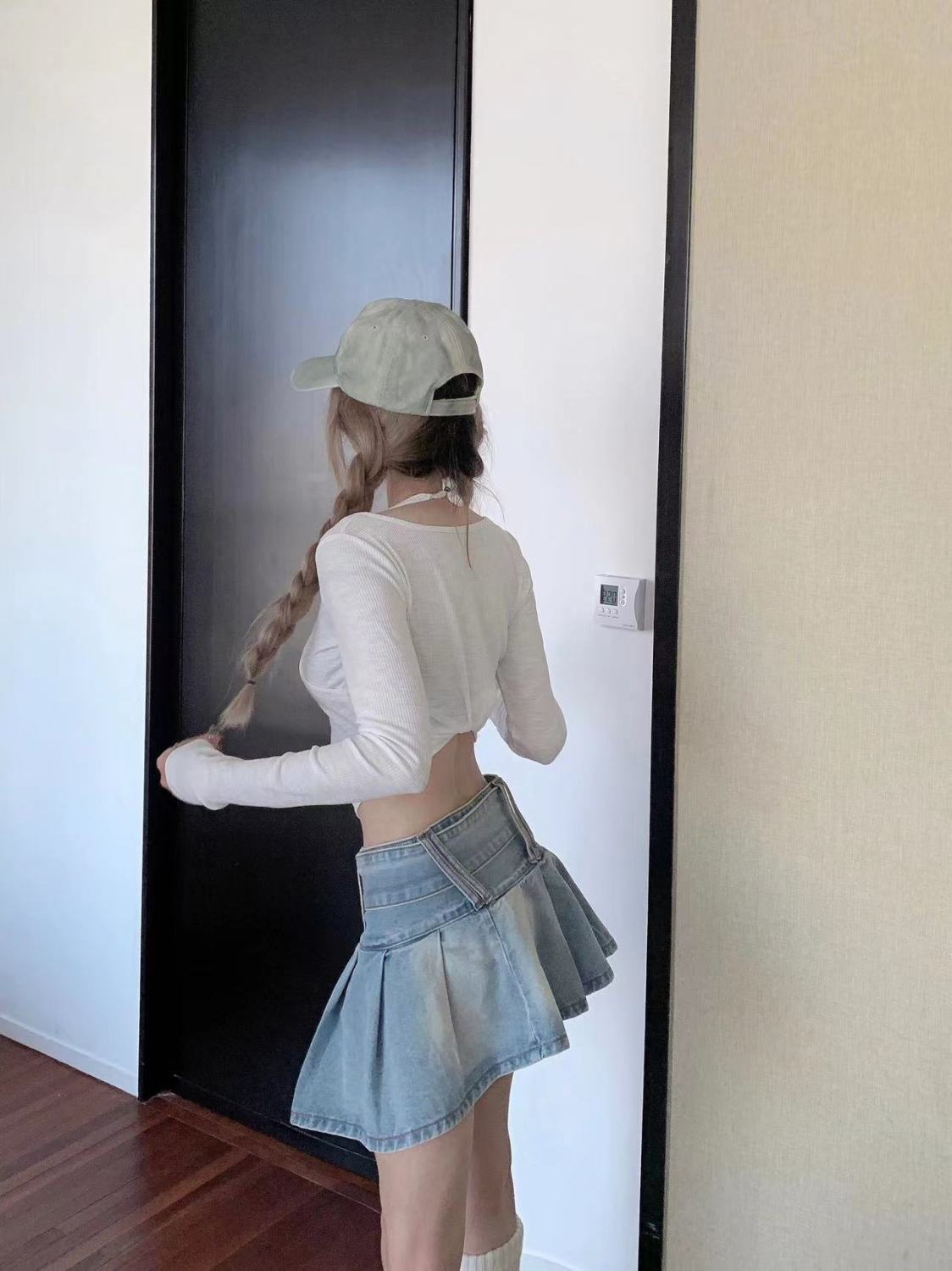 High Waist Slimming Denim Pleated Skirt