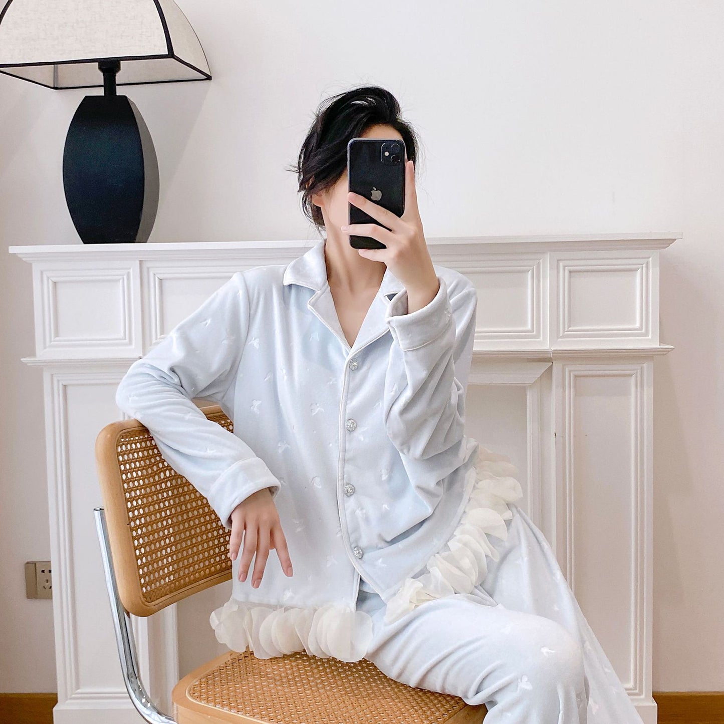 Thickened, Heat-retaining French-style Butterfly-embossed Loungewear Set For Both Indoor And Outdoor Wear