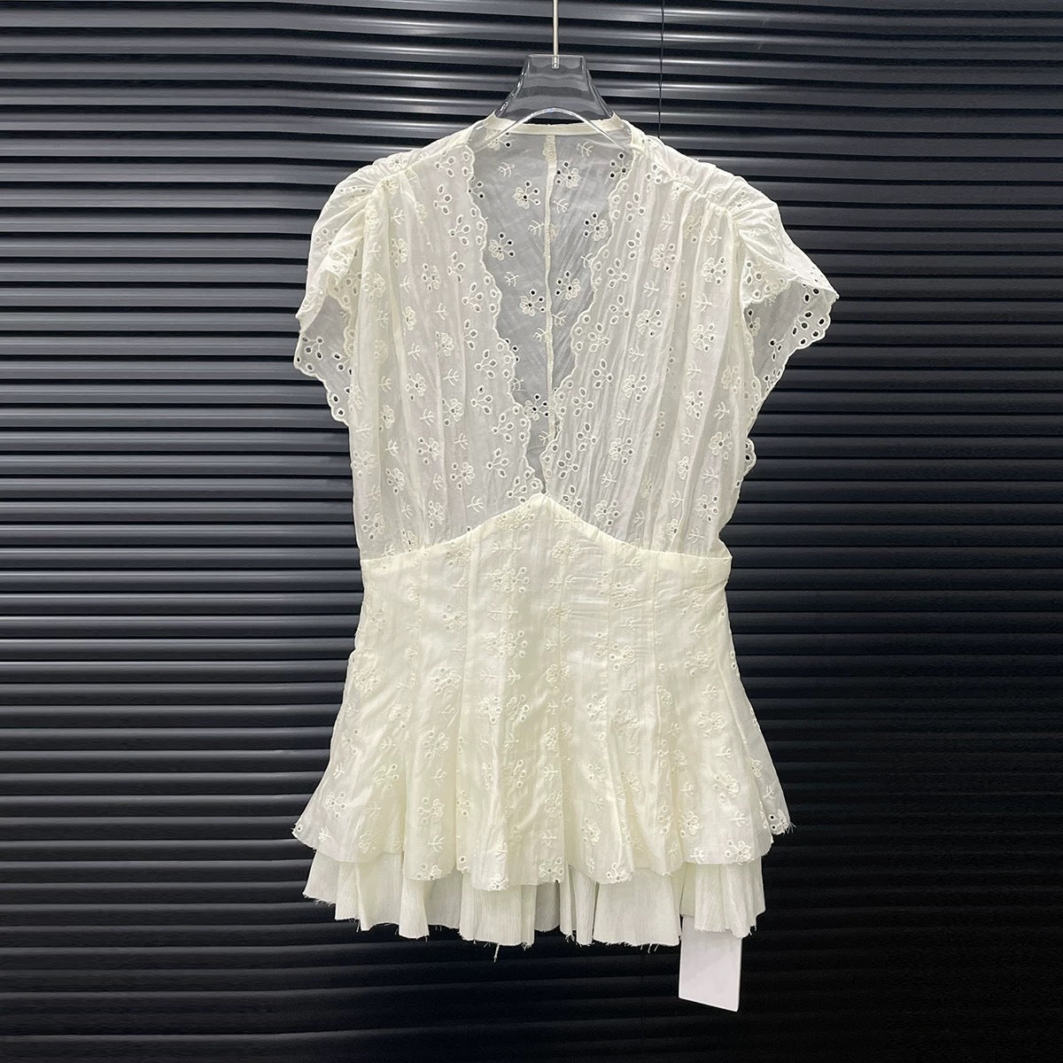 Summer New Jacquard Lace V-neck Shirt Skirt