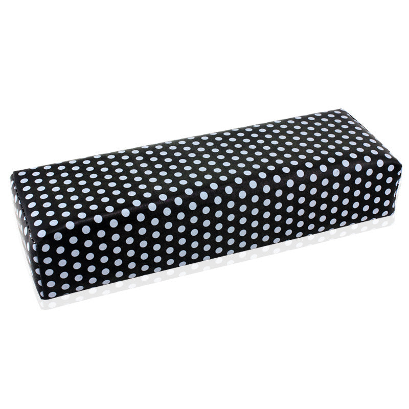 Nail hand pillow