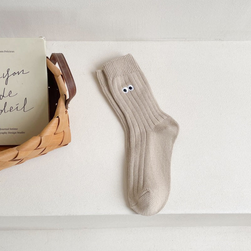 Japanese Autumn Winter Retro Embroidered Mid-calf Ins Socks
