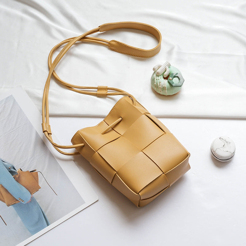 New Korean Weaving Mobile Phone Bag Crossbody Small Bag Vertical Mobile Phone Bag Women's Fashion Mini Crossbody Shoulder Small Bag
