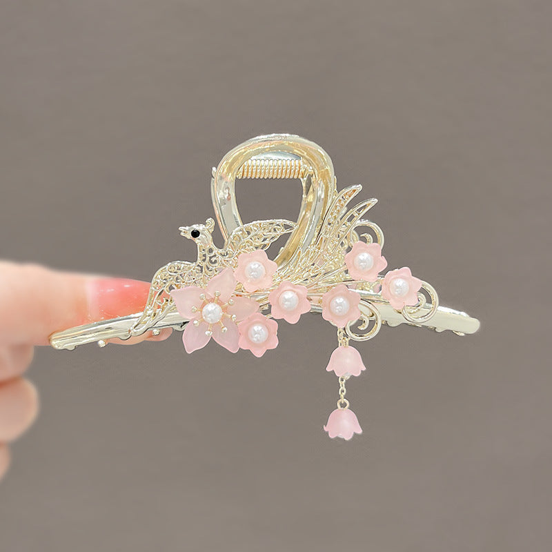 Fashionable Tassel Flower Grab Clip For Women