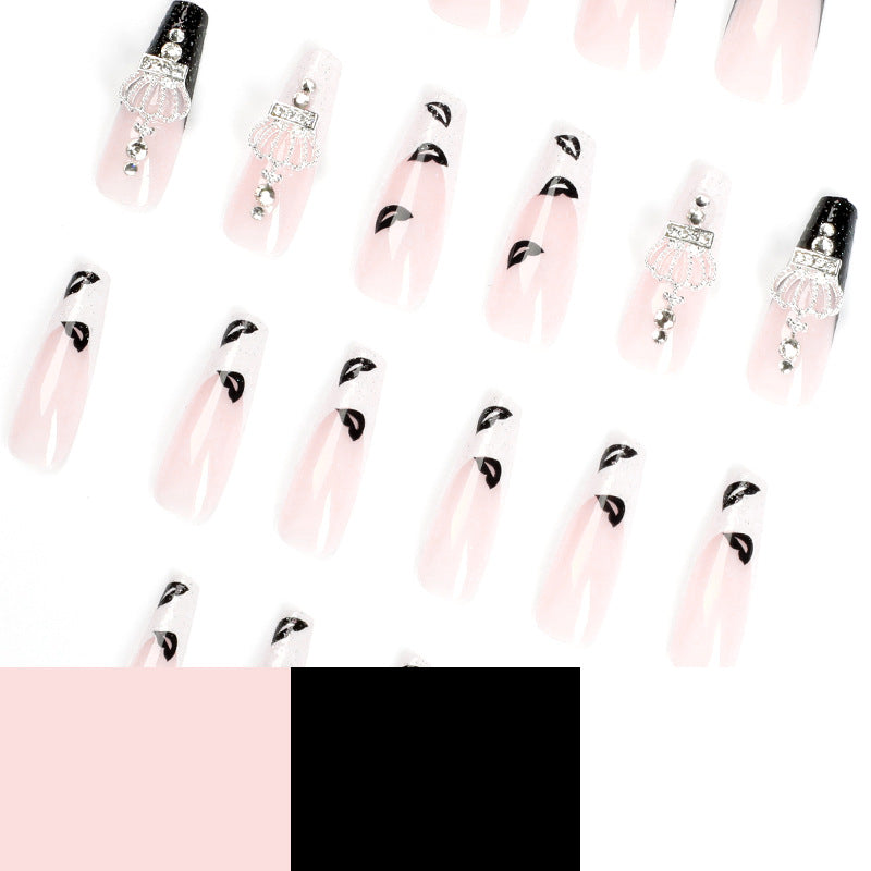 Black And White Lip Print Crown Nail Sticker