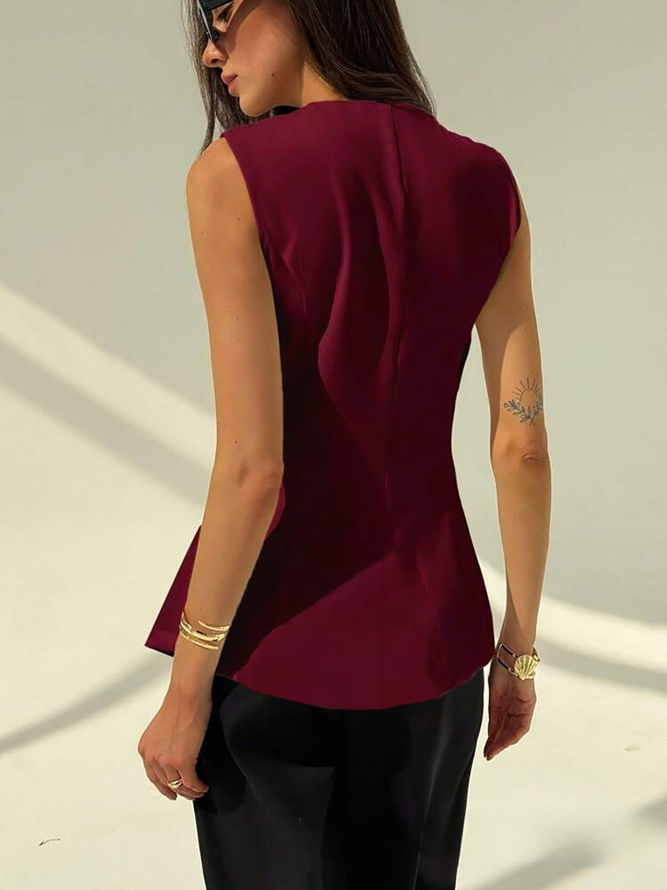 Fashionable Sleeveless Waist-cinching Versatile Button Women's Vest