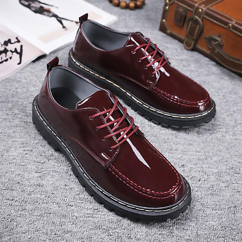 Men's casual small leather shoes