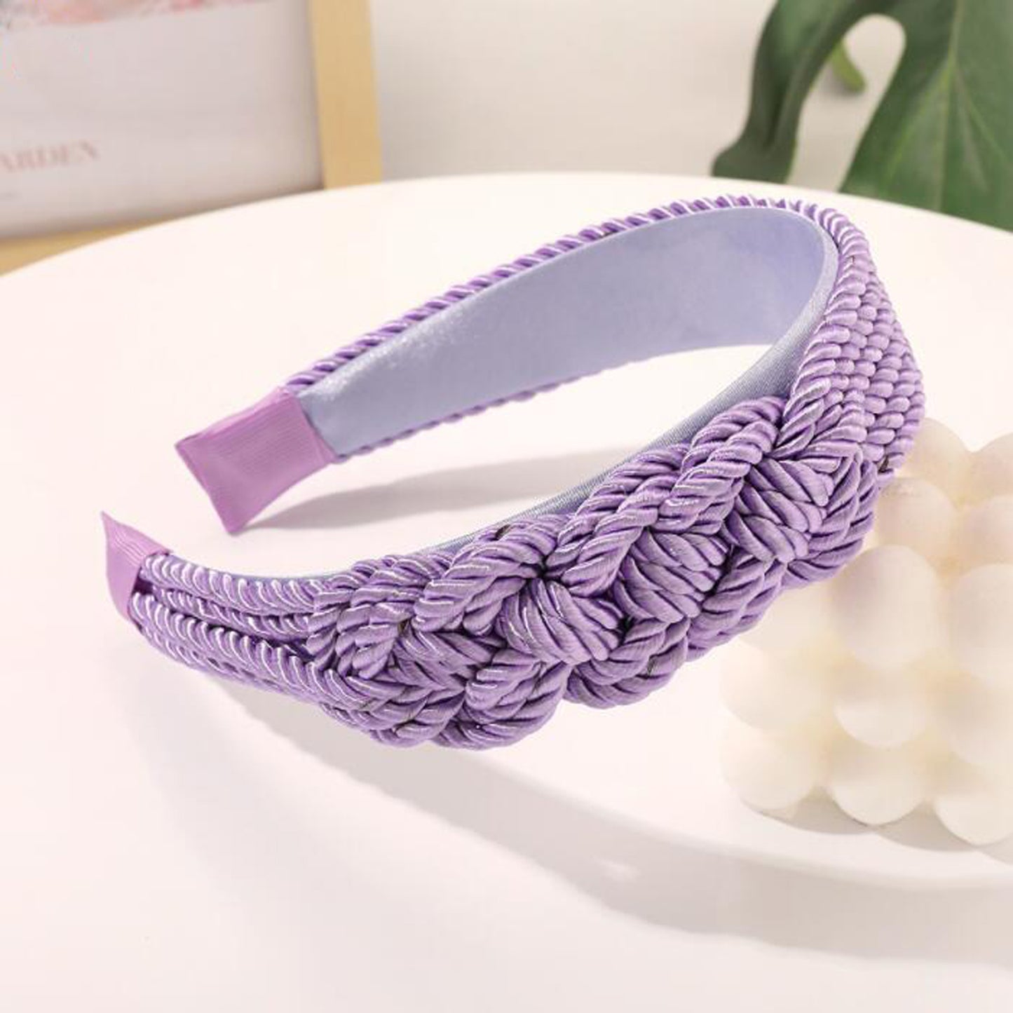 Hand-woven Retro Headband With Wide Sides To Wash Your Face