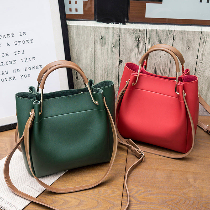 Bucket bag shoulder diagonal package