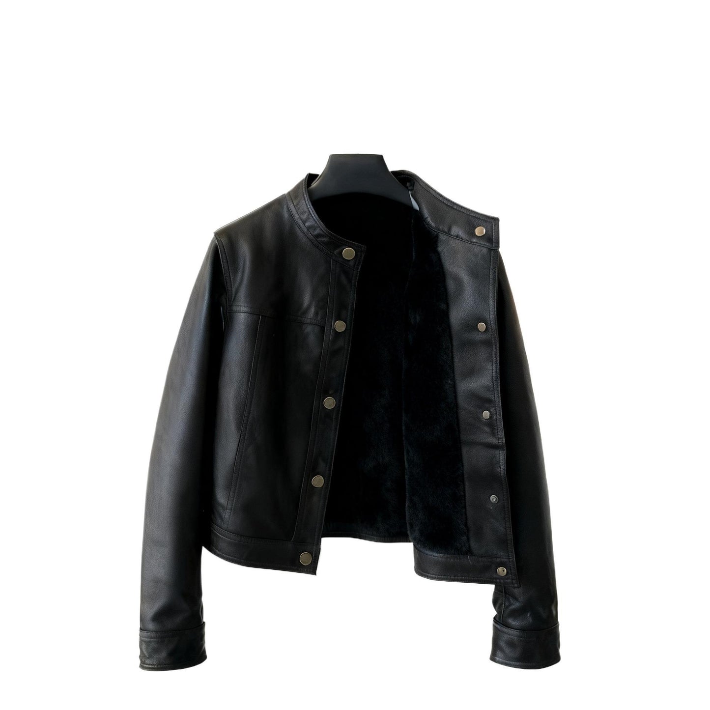 Cozy Sun-kissed Look That Pairs Leather With Soft Gentle Layers