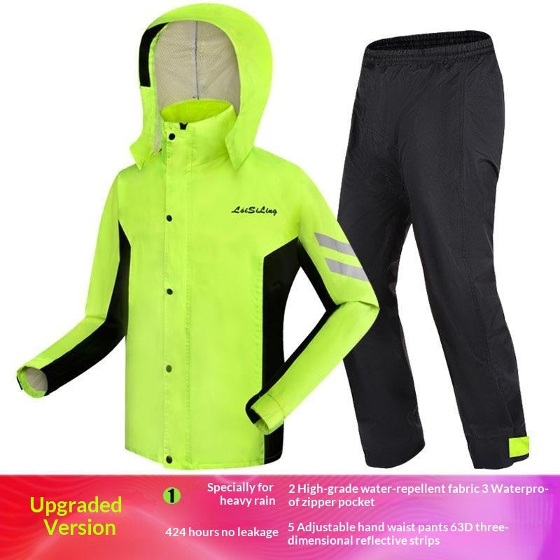 Split-Style Hiking Raincoat Fashionable For Outdoor Use