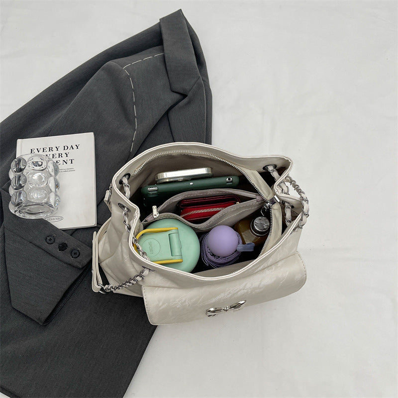 Commuter Backpack Fashion All-match Chain Shoulder Bag