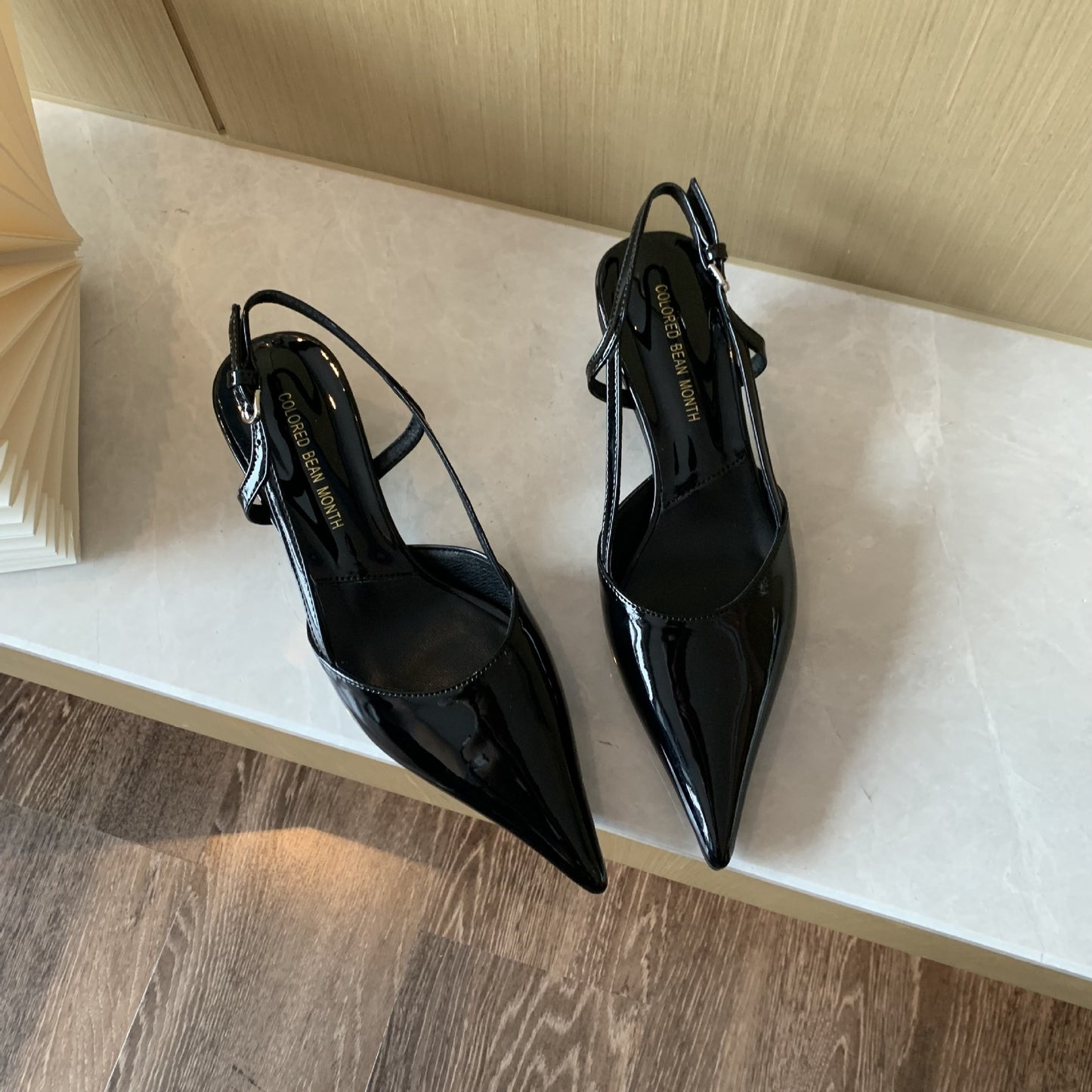 Closed Toe Sandals Women's Stiletto Heel Pointed Toe Low-cut Shoes
