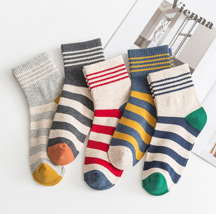 Fashion Casual Ladies Striped Short Socks