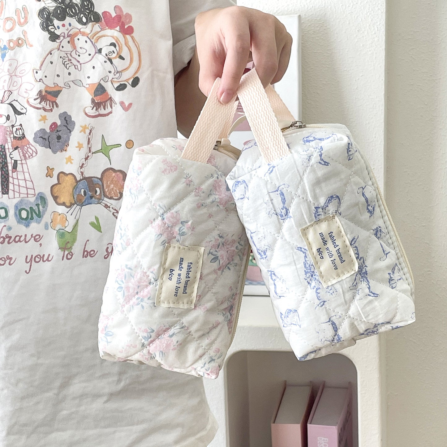 Navy Floral Clutch Cosmetic Bag Korean Style Cute Girl Heart Kitty Storage Bag Sewing Thread Cotton Bag