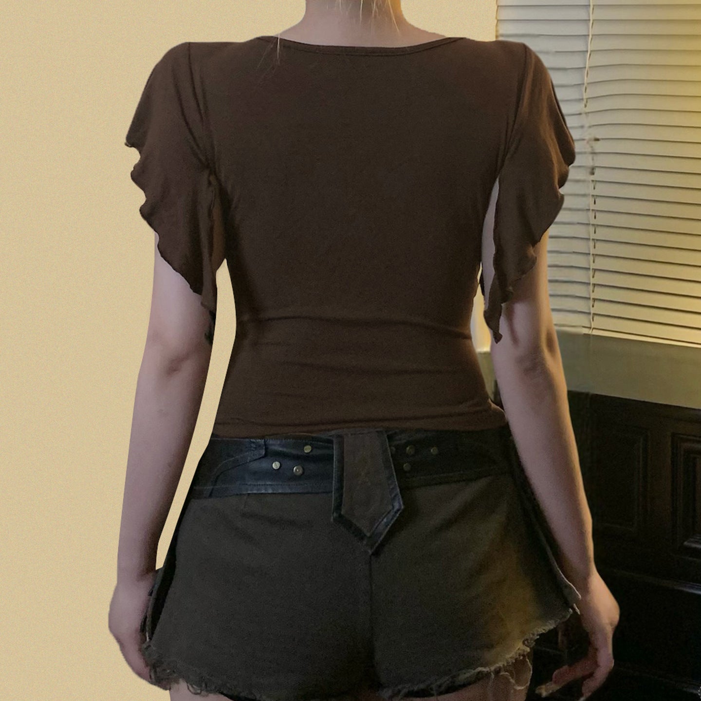 Womens Retro V-Neck Solid-Color Slimming Top
