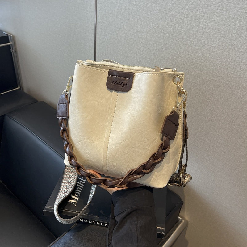Ny Højkvalitets Crossbody Taske En Niche Chic Skuldertaske