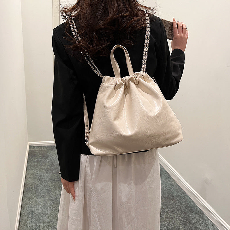 Versatile Handbag Large Capacity Fashionable Retro Shoulder Bag