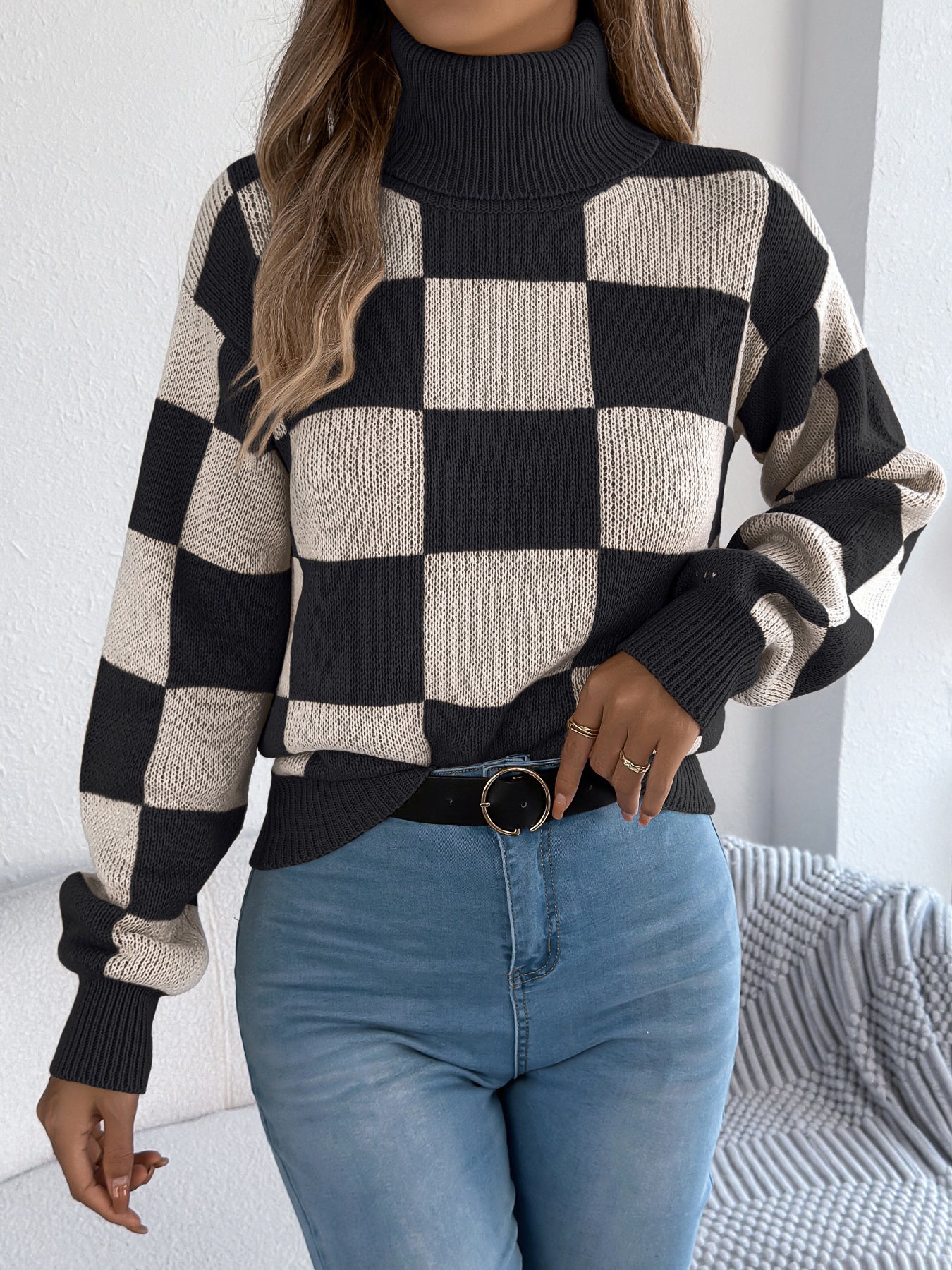 Dame Højhalset Farveblokket Ternede Sweater med Lanterneærmer