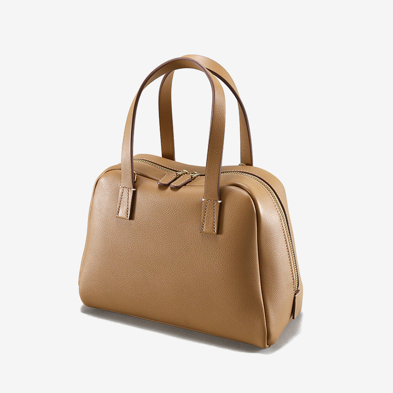 Versatile Large Capacity Crossbody Simple Retro Fashion Handbag
