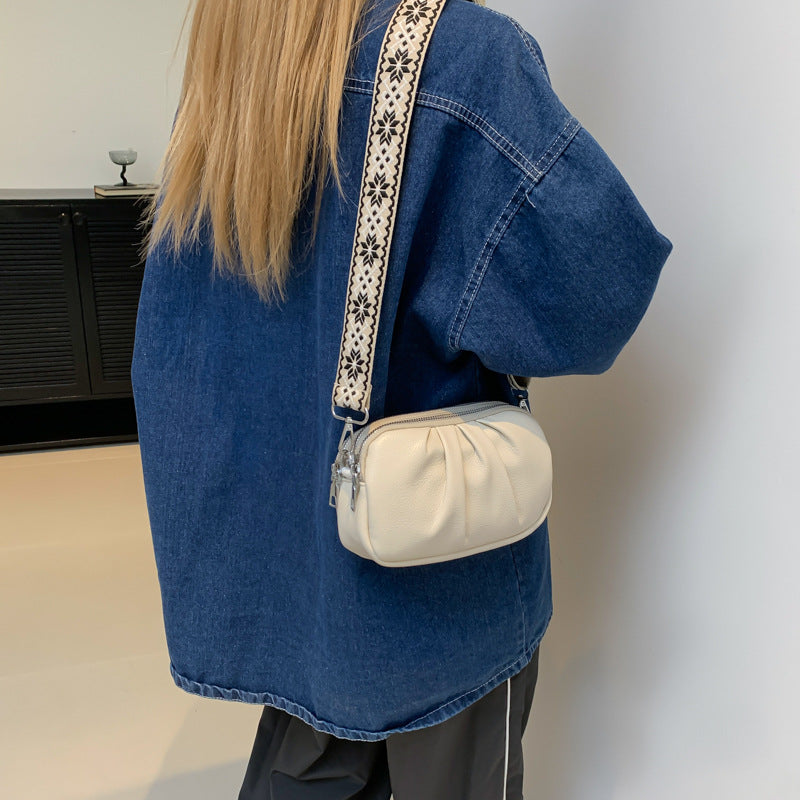 Pure Color All-matching Fashion Pleated Shoulder Niche Korean Casual Messenger Bag