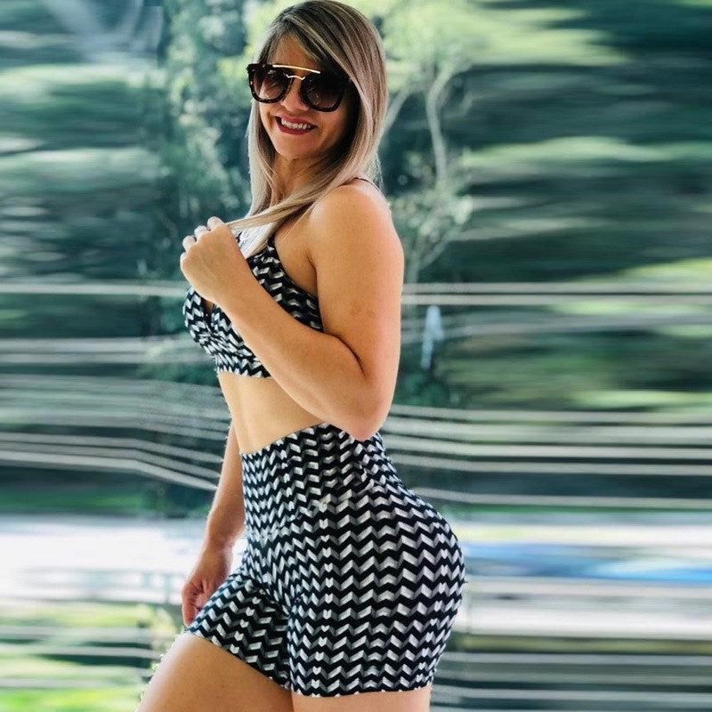 Hot Sexy Show Buttocks Pants Quick-drying Geometry Stereo