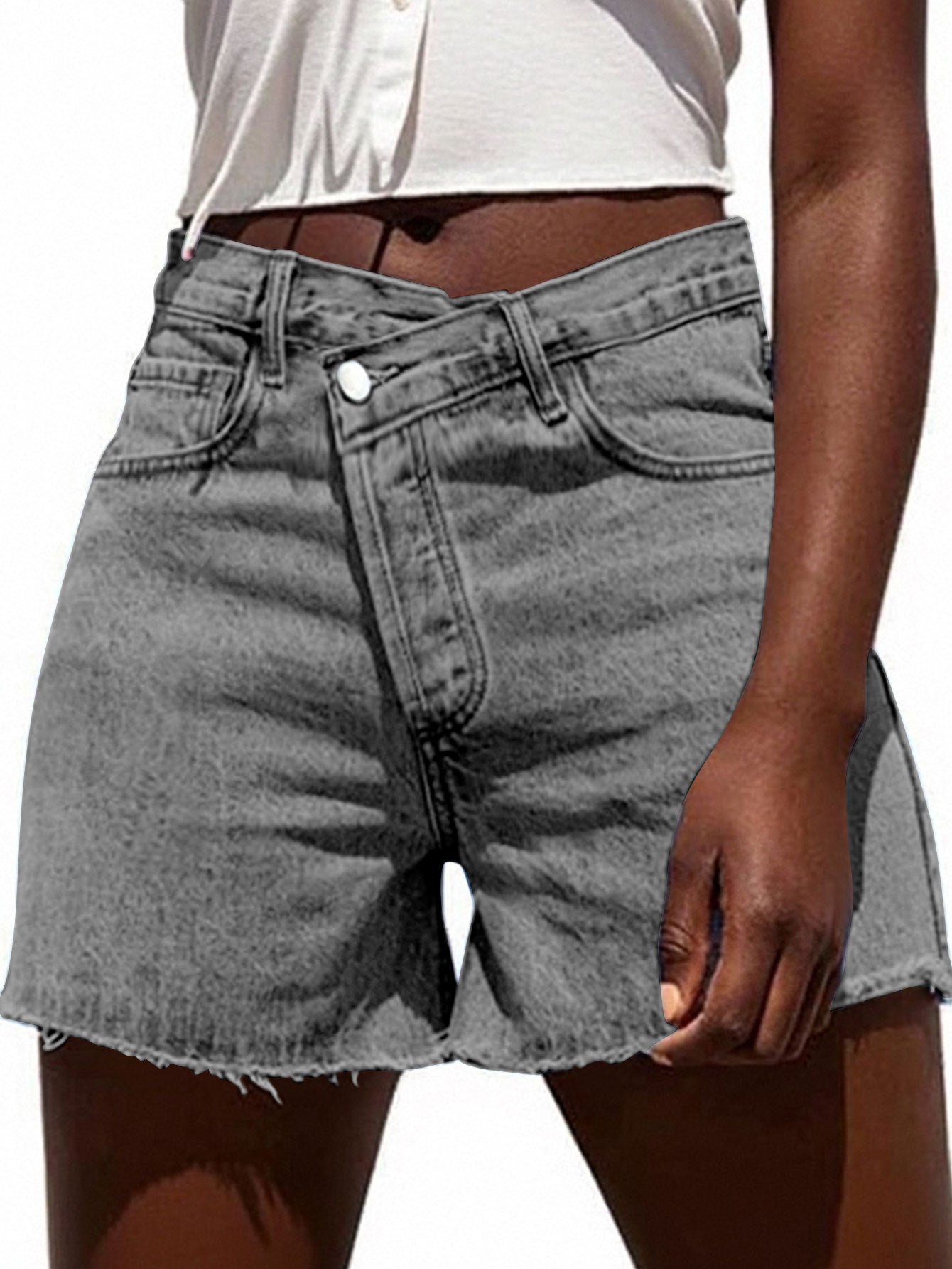 Irregular Slant-waist Raw-edge Denim Shorts