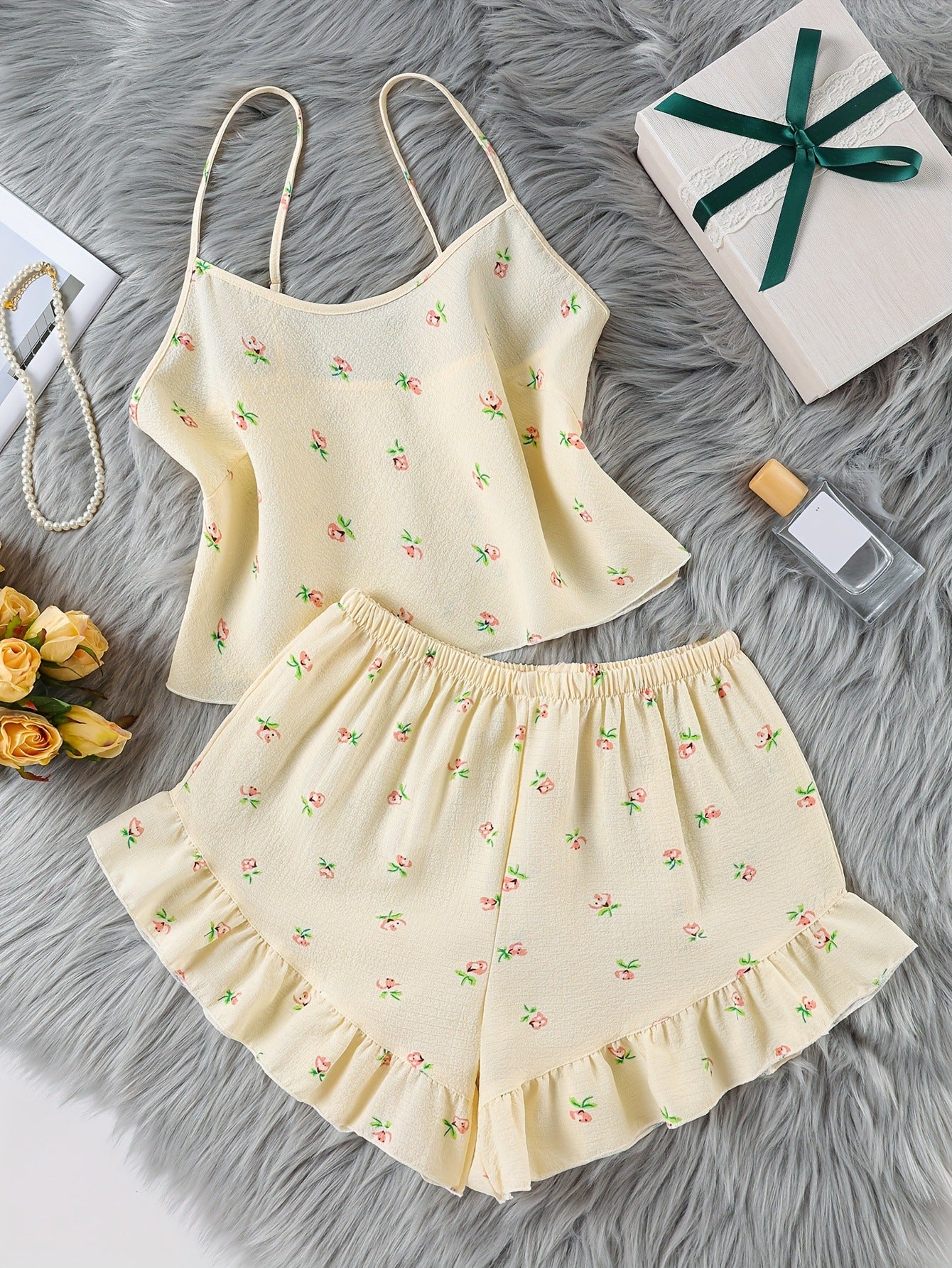 Womens Floral Bubble-Print Multi-Color Pleated Fabric Home Camisole Pajama Set