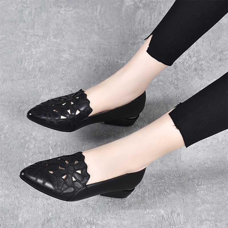 Light Luxury Hollow Embroidered Sandals Low Heel Work