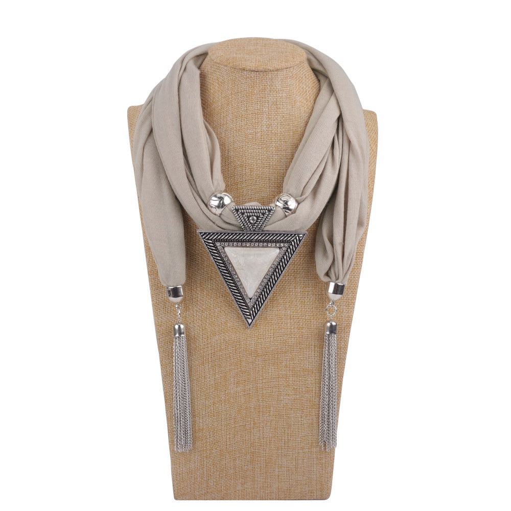 European And American Fashion Jewelry Necklace Scarf Female Resin Alloy