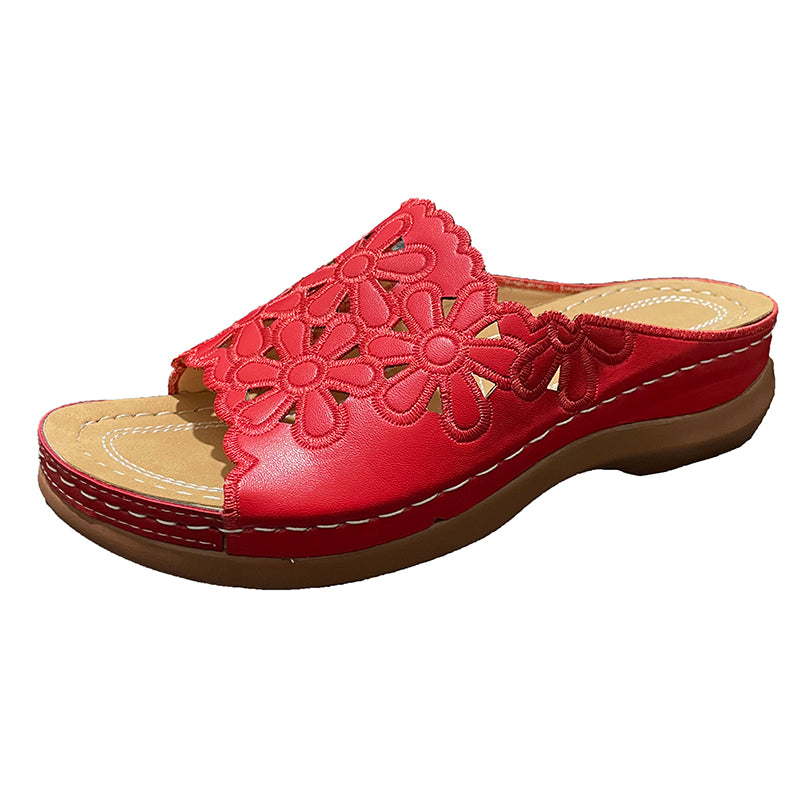 Wide Bottom Breathable Carved Fish Mouth Shoes