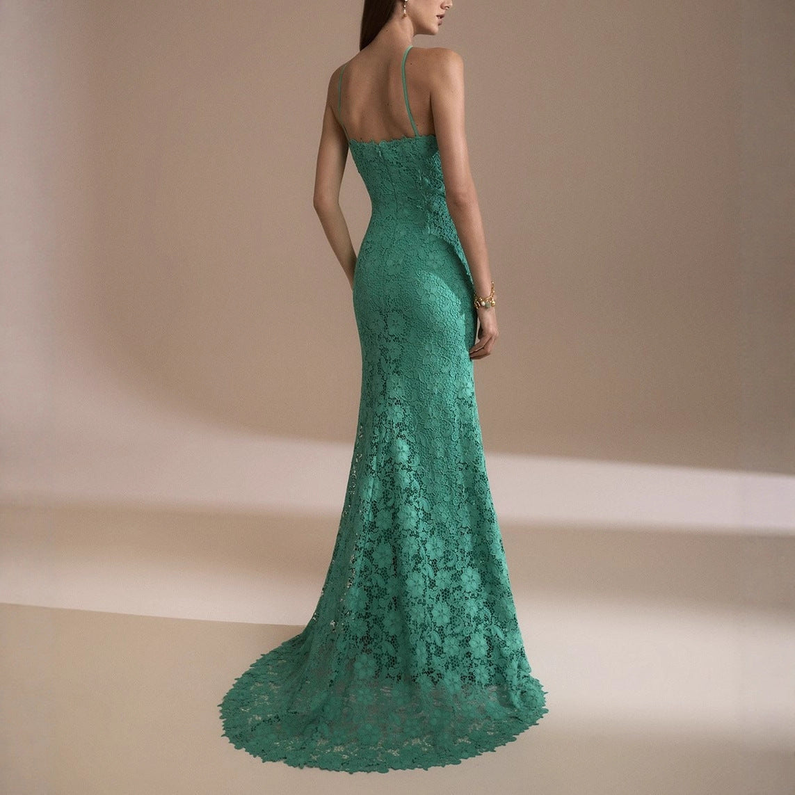 Elegant Lace Mermaid Evening Gown For Banquets