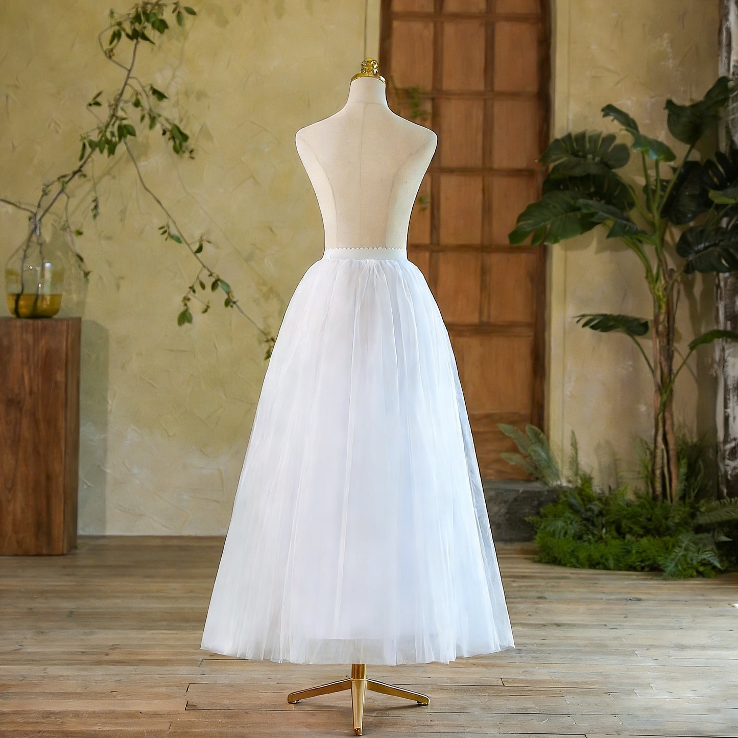 Micro-puff Mesh Boneless Extended Half Skirt