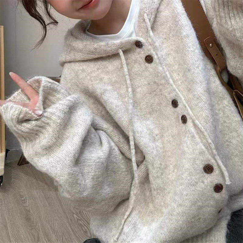 Løs og alsidig sweaterjakke