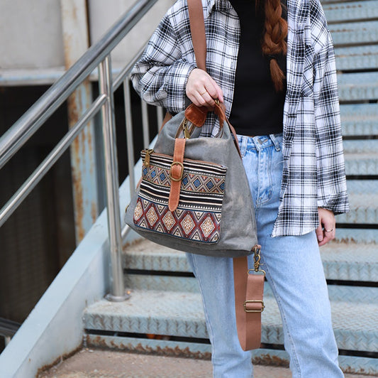Fashionable And Versatile Large-capacity Messenger Shoulder Bag