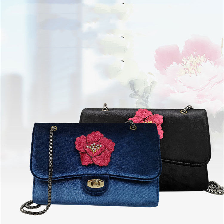 Fashion Embroidery Middle-aged Mother Bag